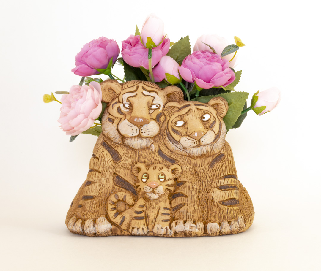 Тигры семья кашпо керамика
